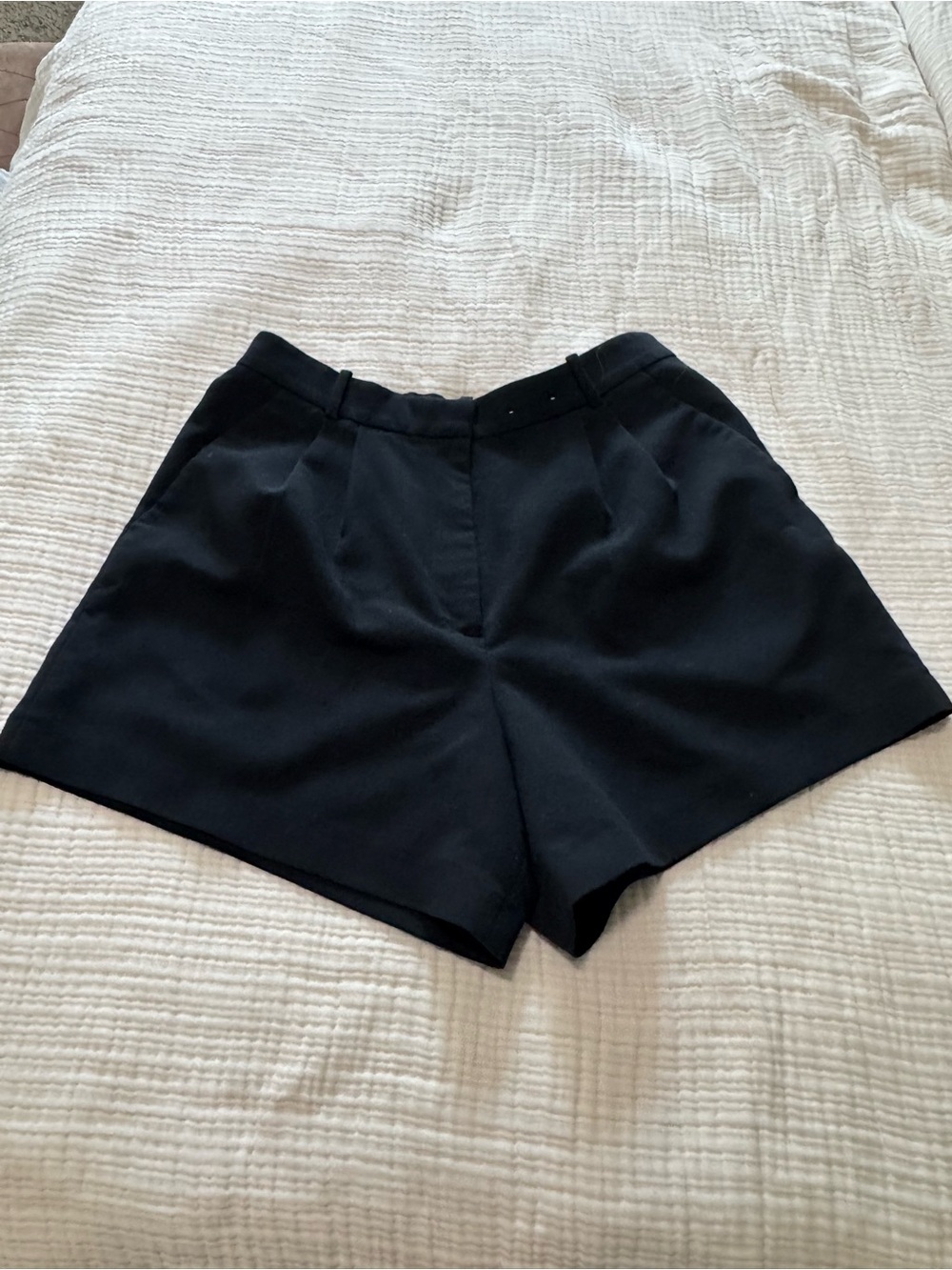 Abercrombie & Fitch Black Tailored High-Waist Shorts